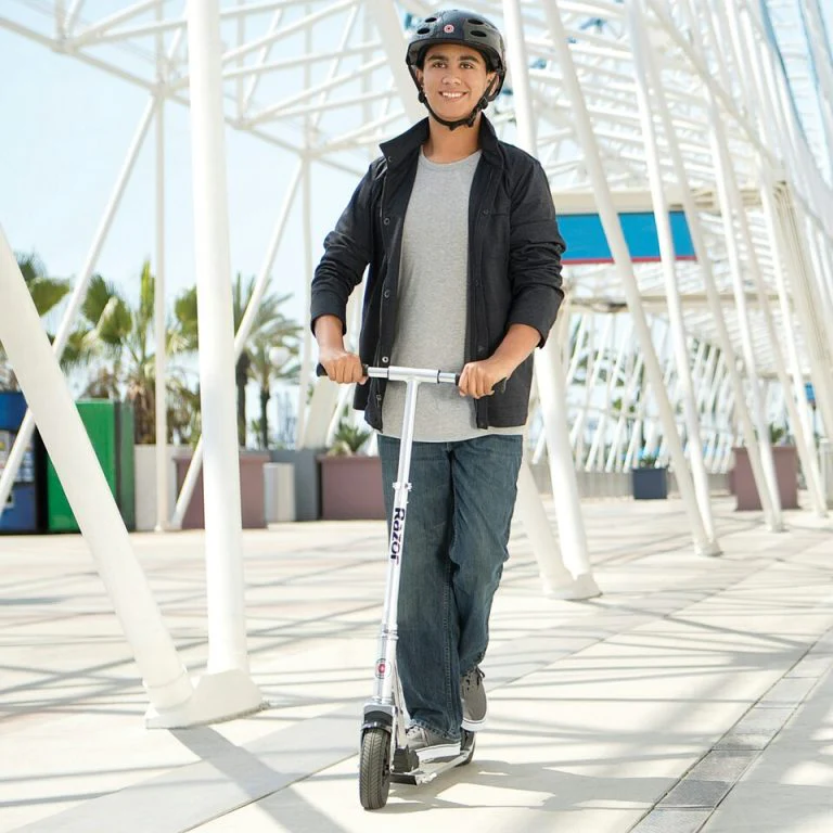 A5 Air Scooter - Silver - Image 4