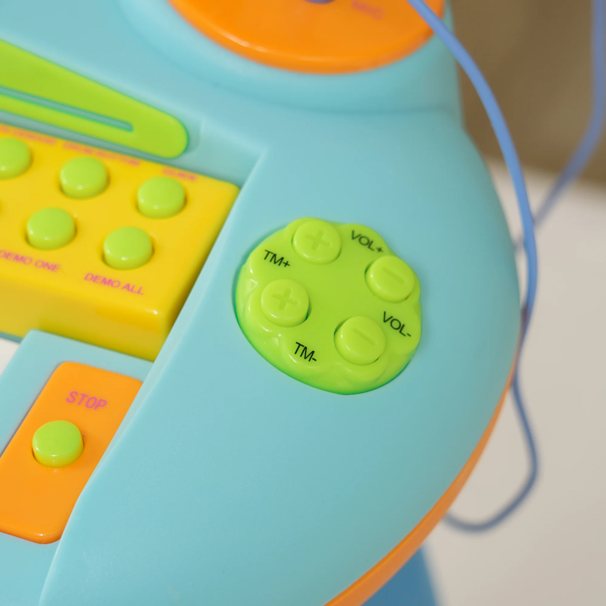 AIYAPLAY 37 Keys Kids Piano W/ Microphone, Stool, Record & Replay Function - Image 8