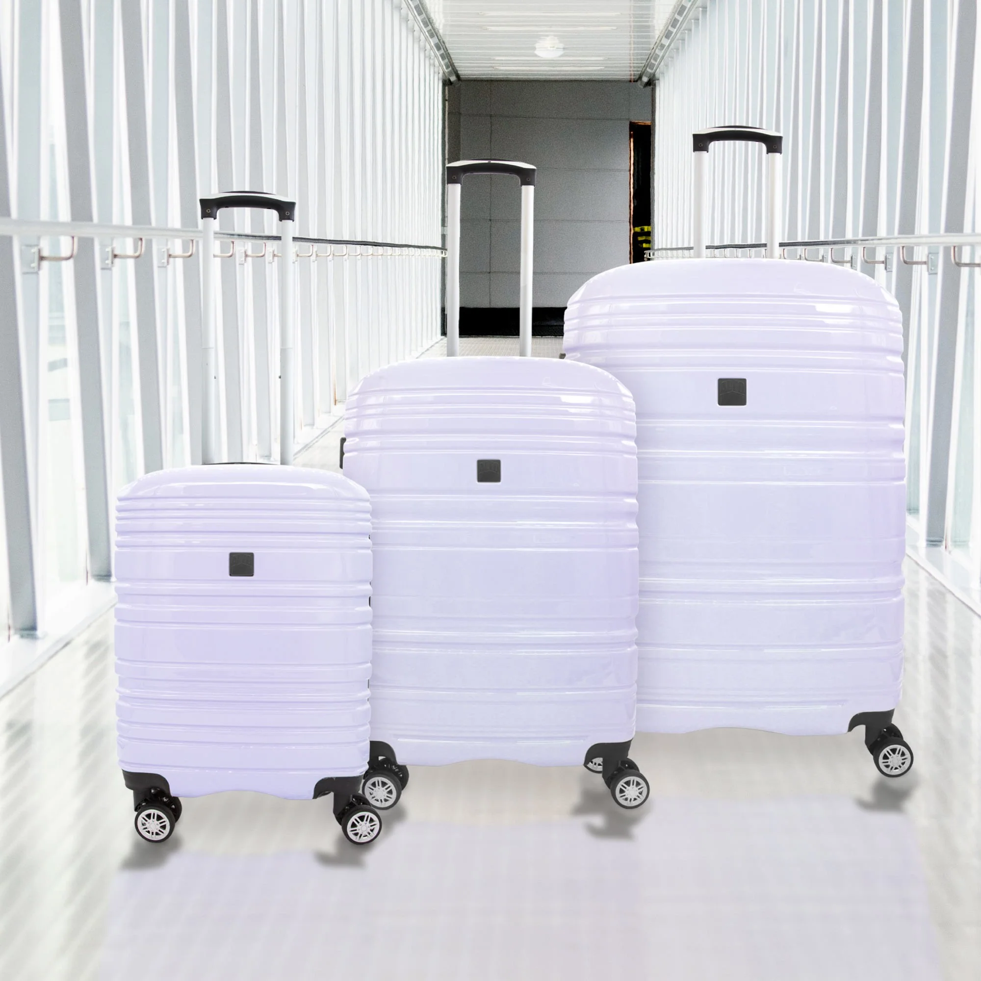 Alto Cloud ABS Suitcase - Lilac - Image 2