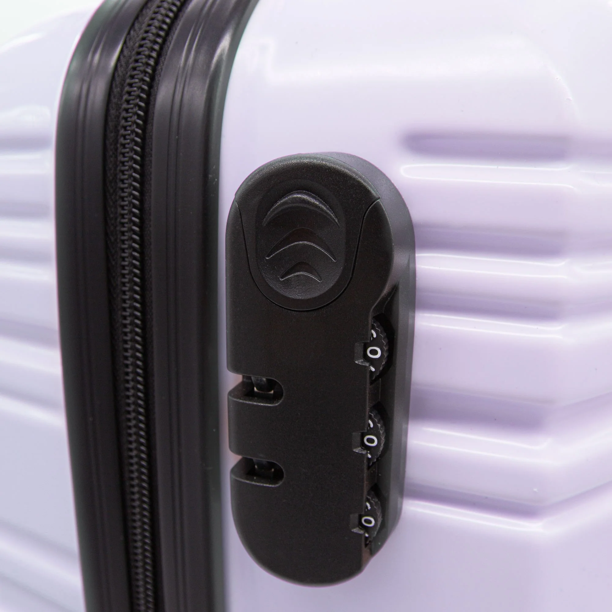 Alto Cloud ABS Suitcase - Lilac - Image 5
