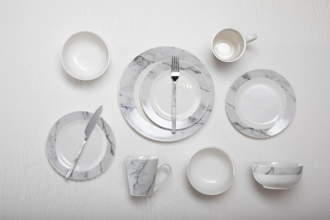 Avie 16 Piece White And Grey Marble Effect Dinner Set - Image 3