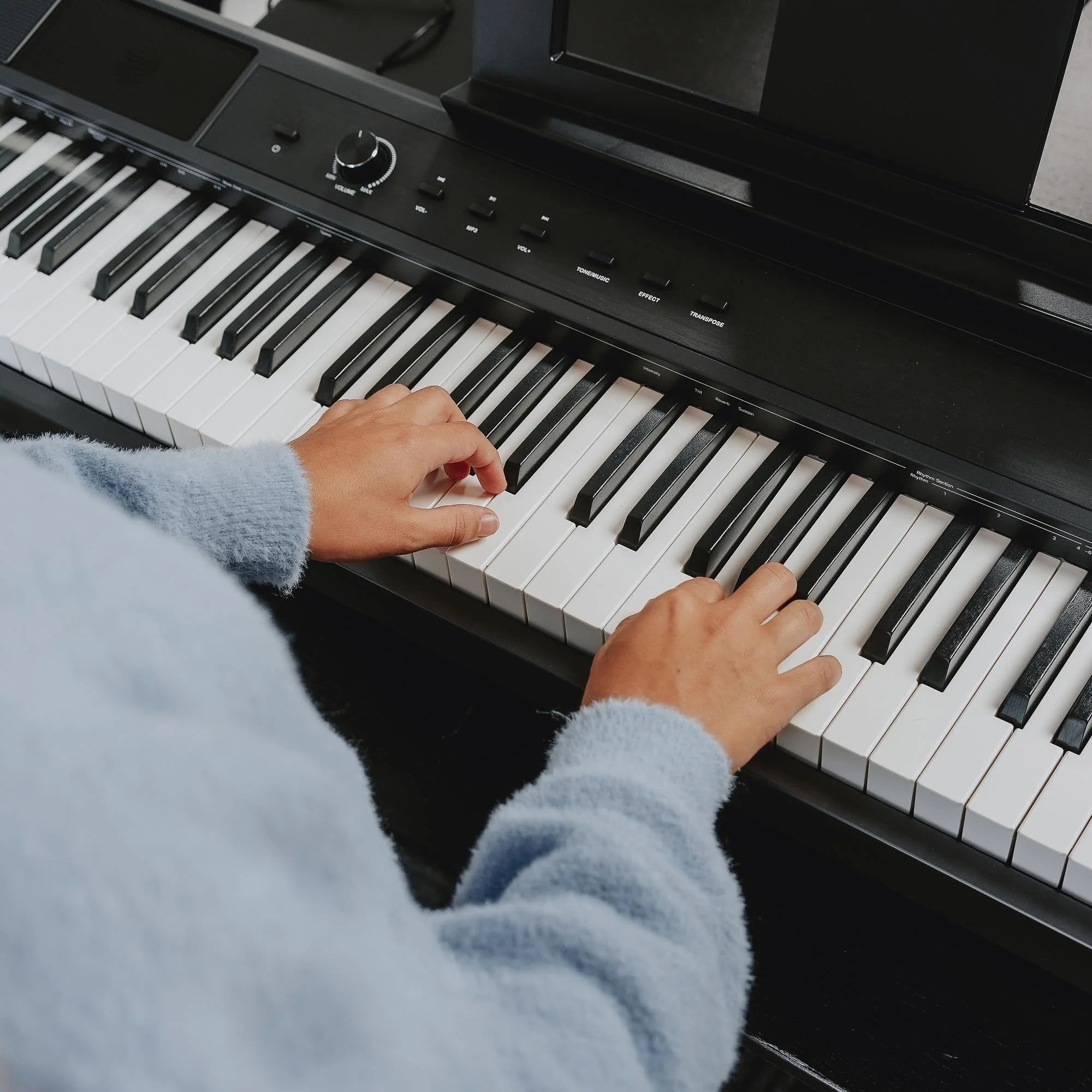 Axus 88 Note Digital Stage Piano - Image 5