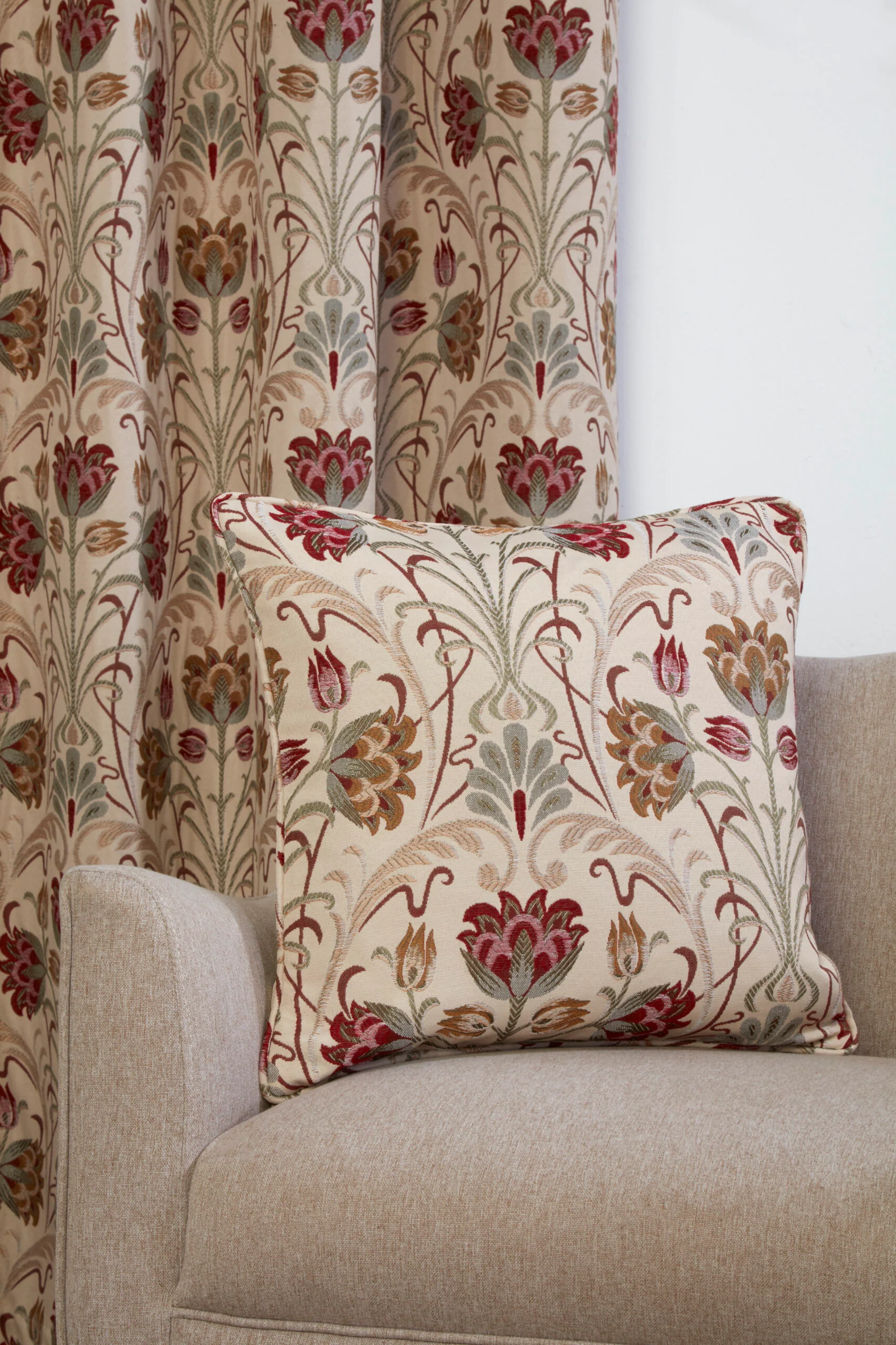 AYLESBURY NATURAL 3" PENCIL PLEAT CURTAINS - Image 5