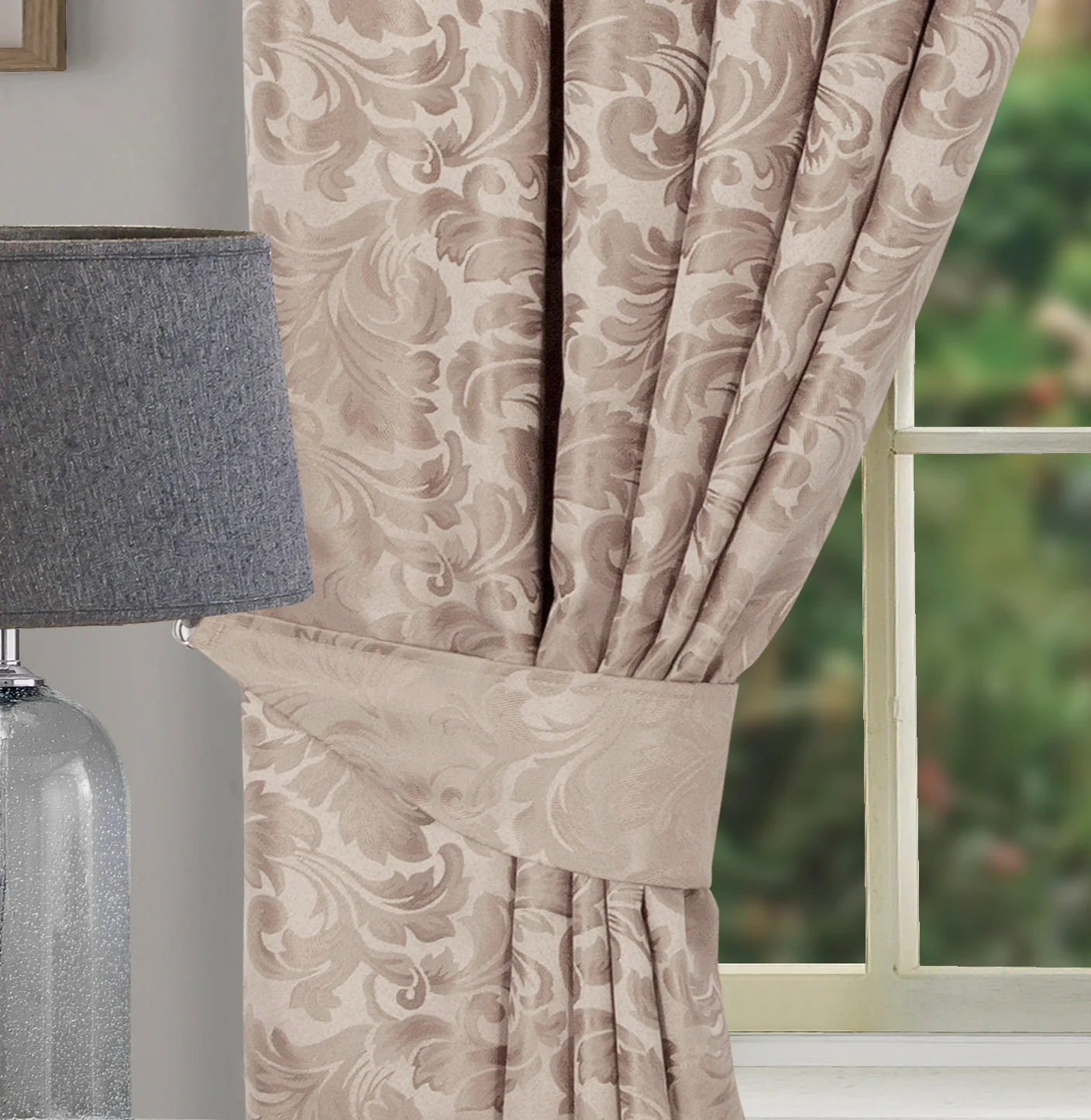 BUCKINGHAM NATURAL DOOR CURTAIN