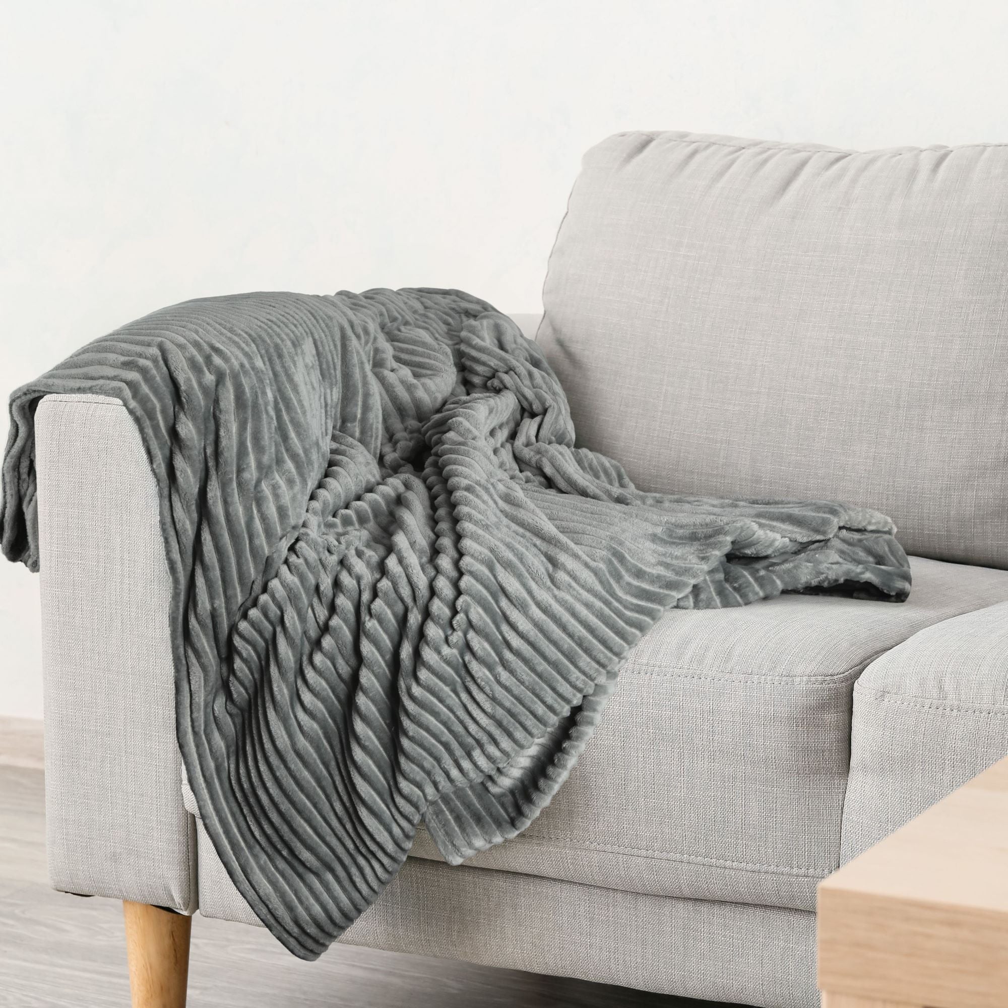 Dakota Ribbed Soft Touch Fleece Throw - Charcoal - Image 2