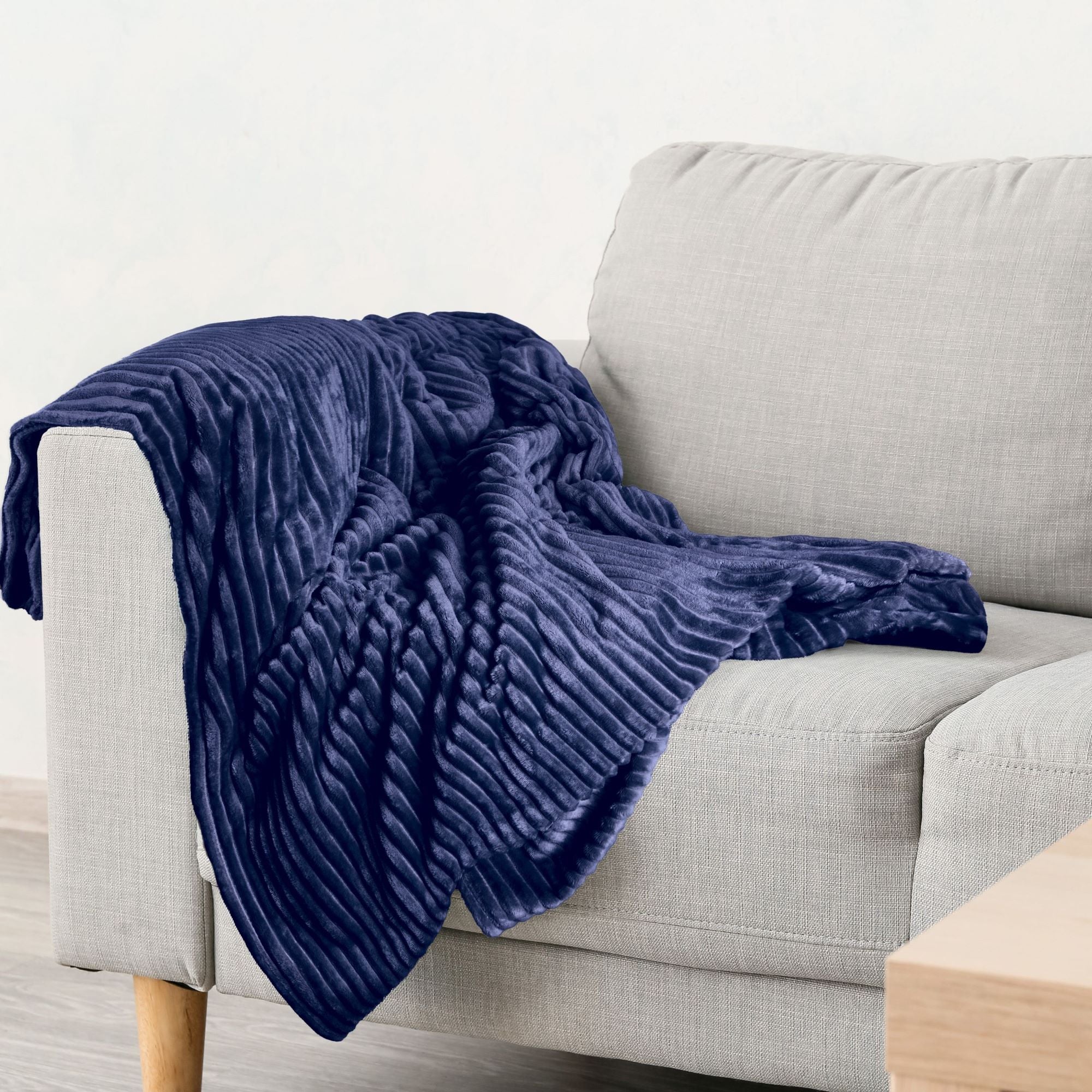 Dakota Ribbed Soft Touch Fleece Throw - Navy - Image 2