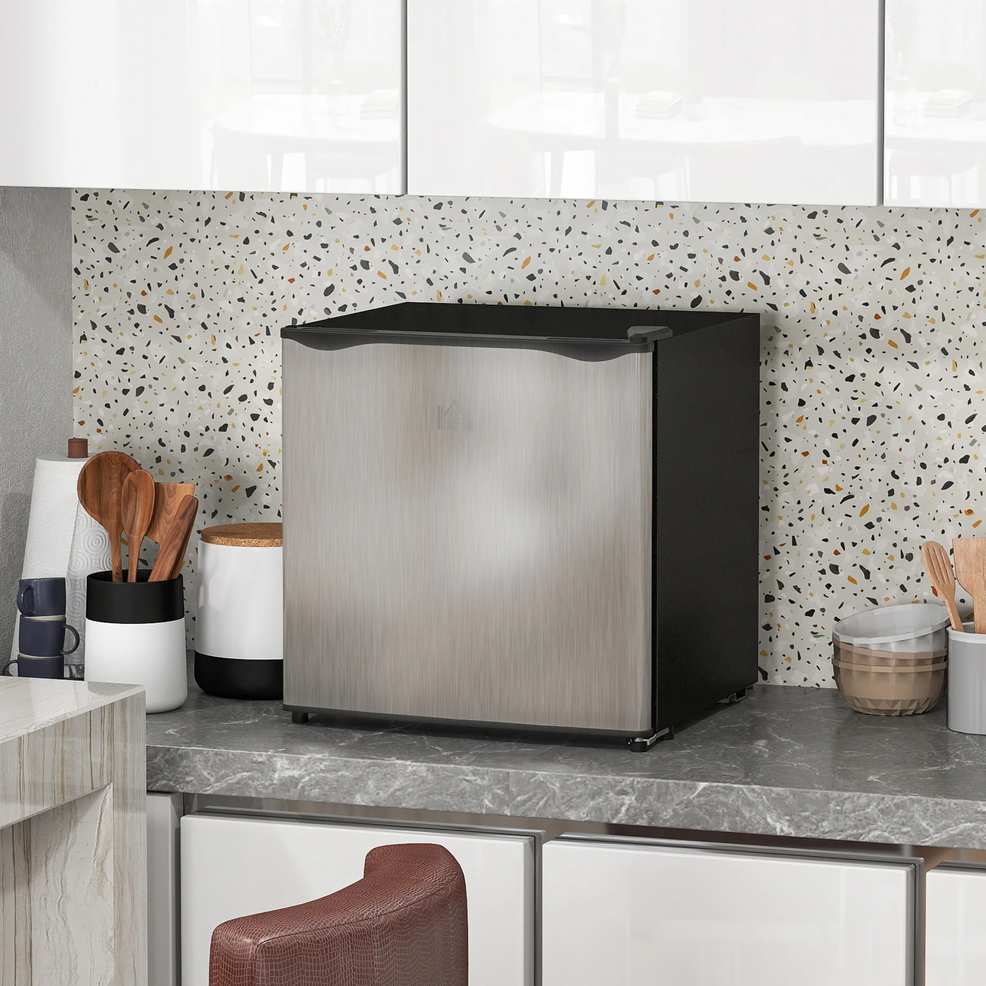 HOMCOM 35L Tabletop Freezer With Adjustable Temperature Wire Shelf Silver - Image 2