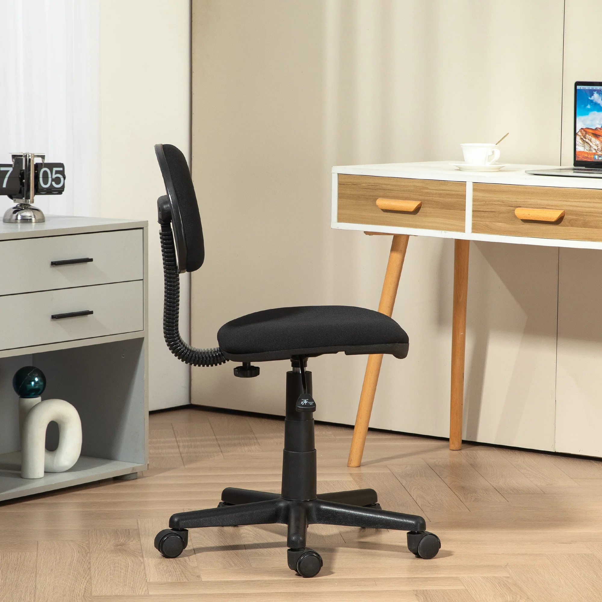 HOMCOM Armless Office Chair With Adjustable Height 360° Swivel Wheels Black - Image 7