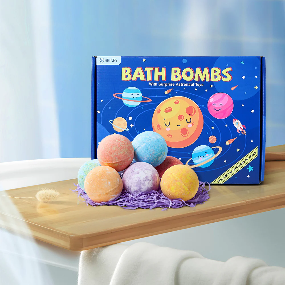 Livingandhome 12 Pcs Bath Bomb Set with Surprise Astronaut Toys - Image 2