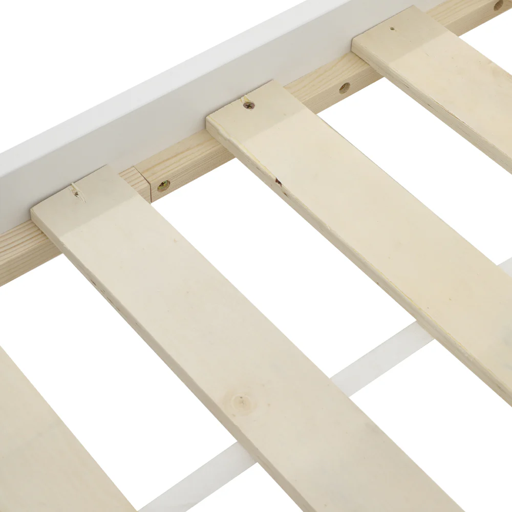 Livingandhome Kid's Pine Wood House Bed - Image 4