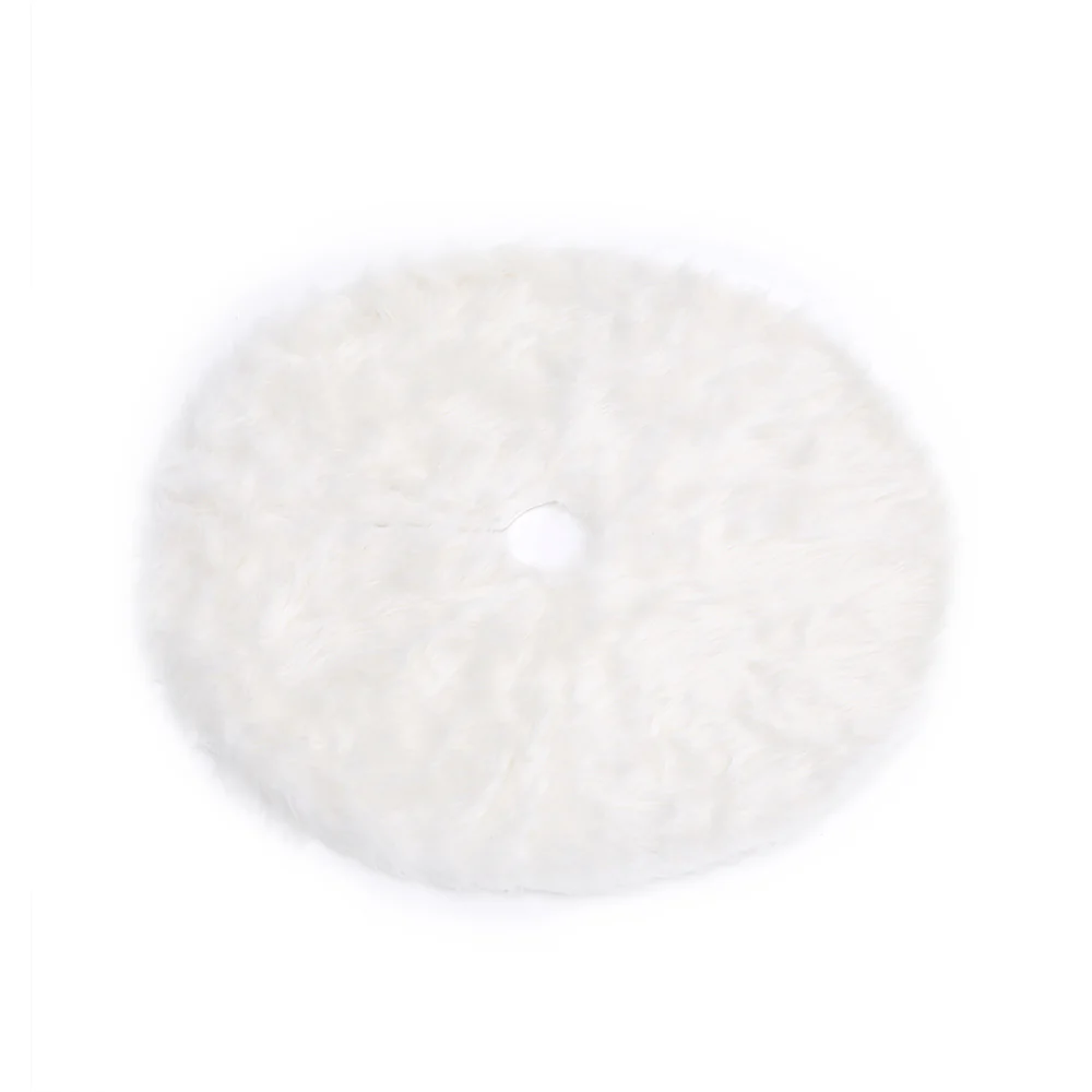 Livingandhome Snow White Plush Christmas Tree Skirt for Holiday Decoration - Image 4