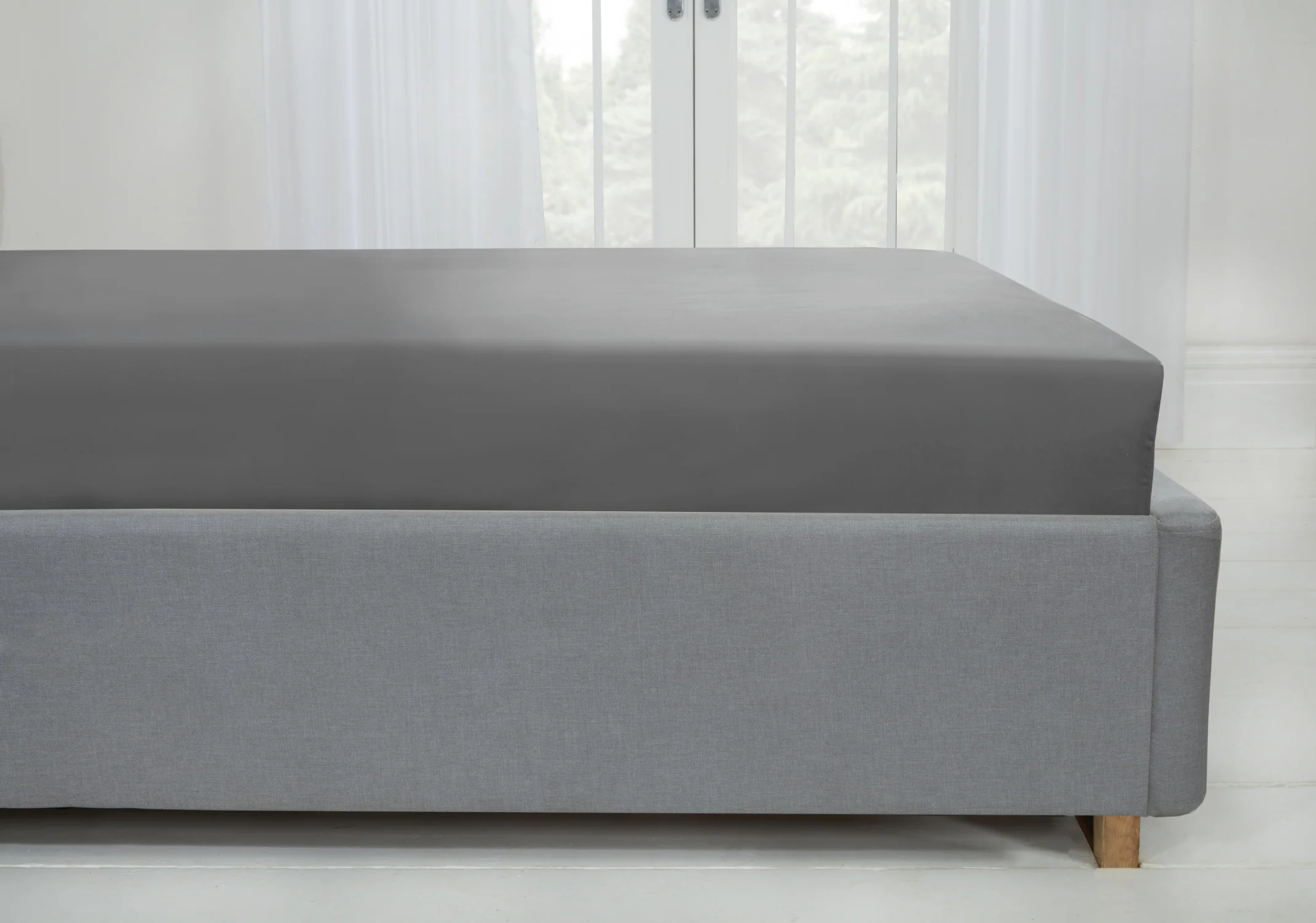 Lyla Fitted Sheet In Grey - Single Size - Image 2