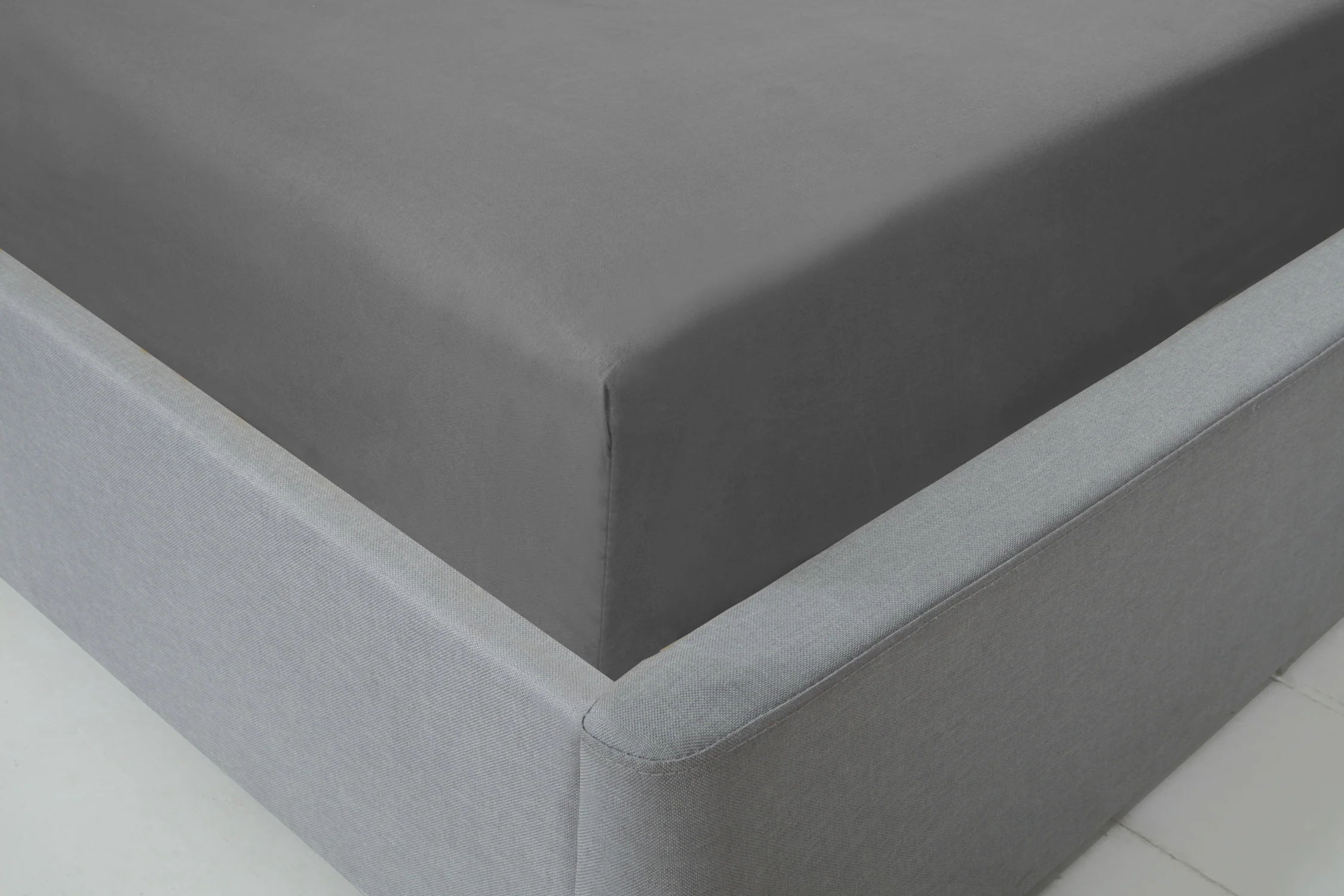 Lyla Fitted Sheet In Grey - Double Size - Image 3