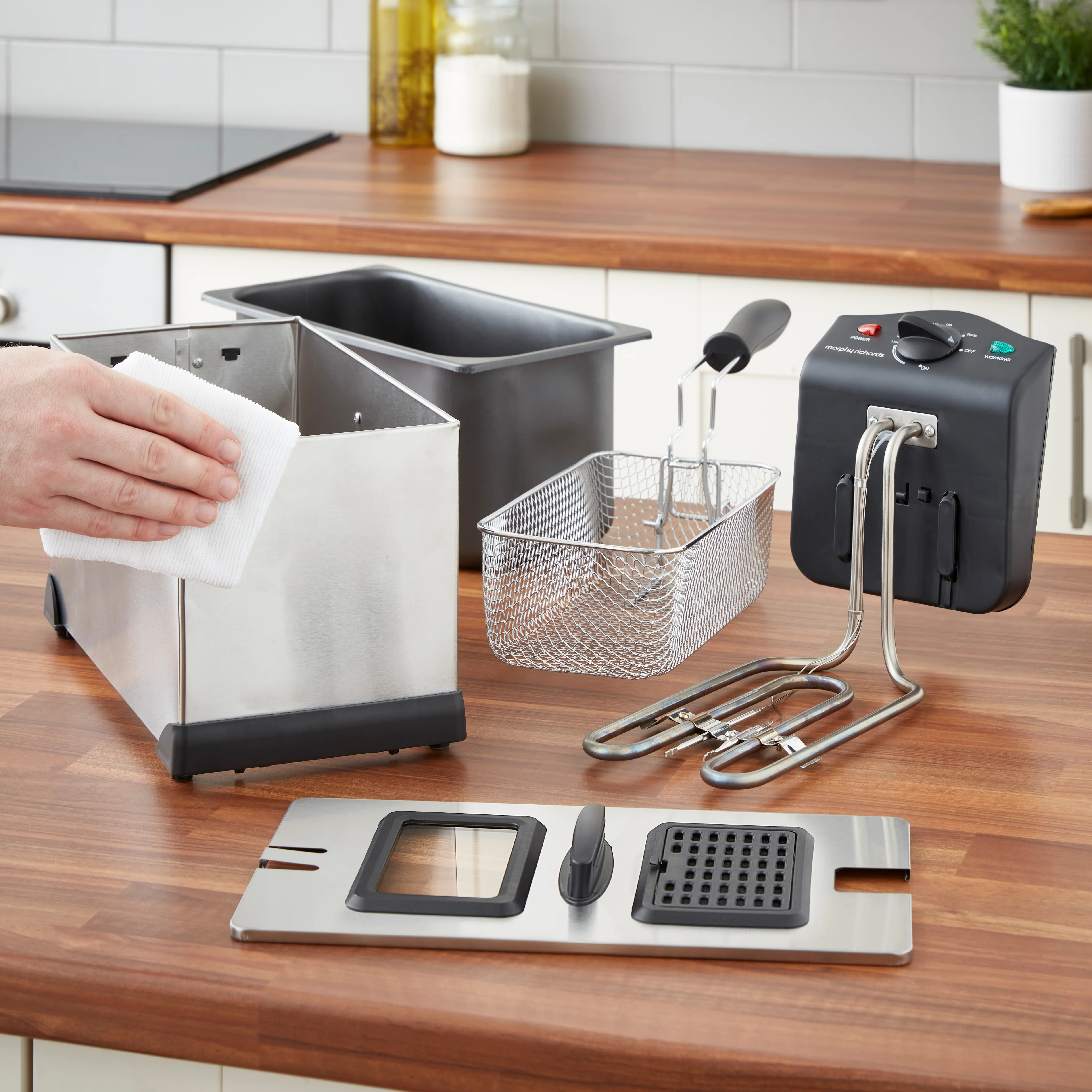 Morphy Richards 3.5L Clear View Deep Fat Fryer - Image 3