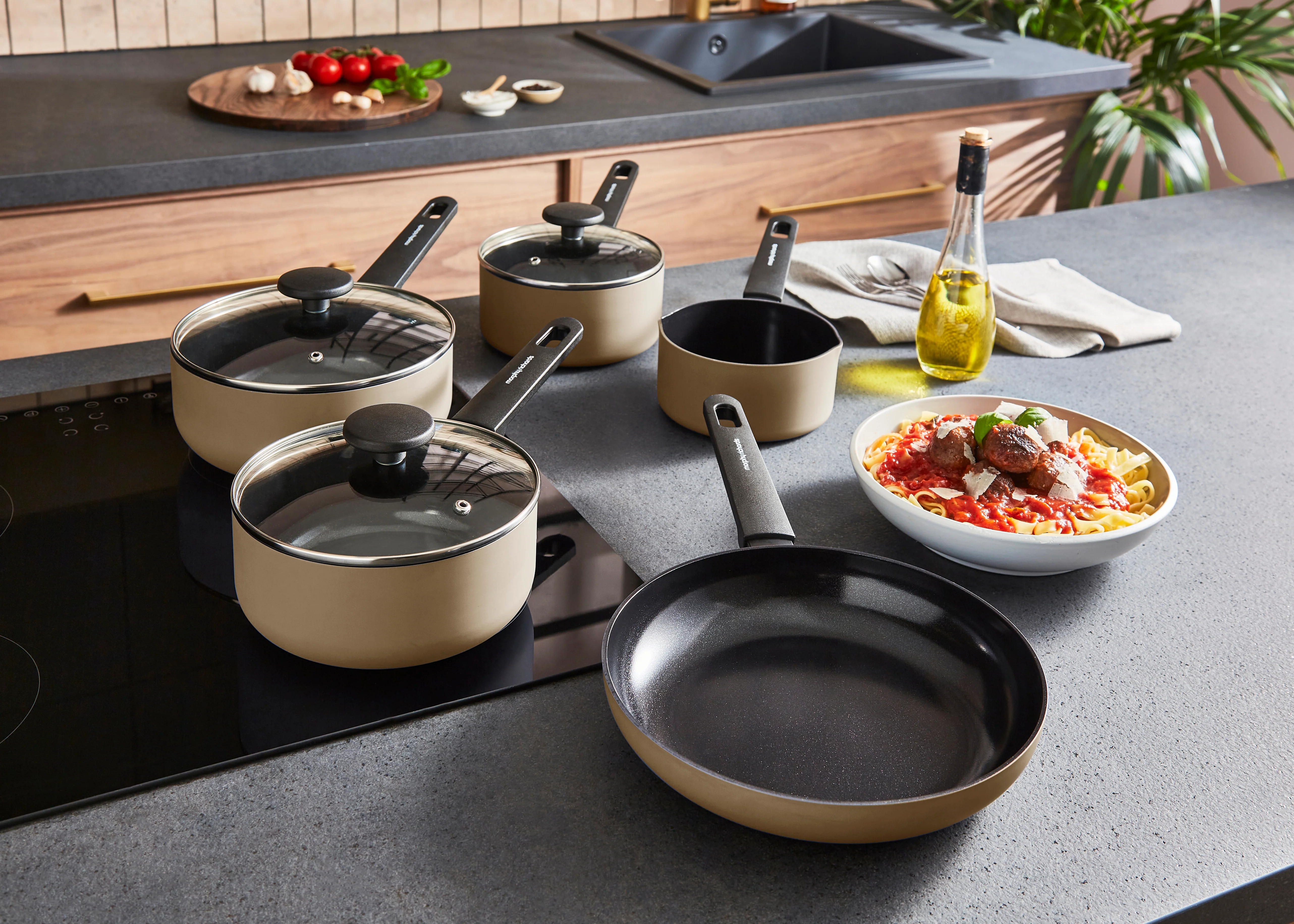 Morphy Richards 5 Piece Recycled Aluminium Saucepan Set - Cream - Image 6