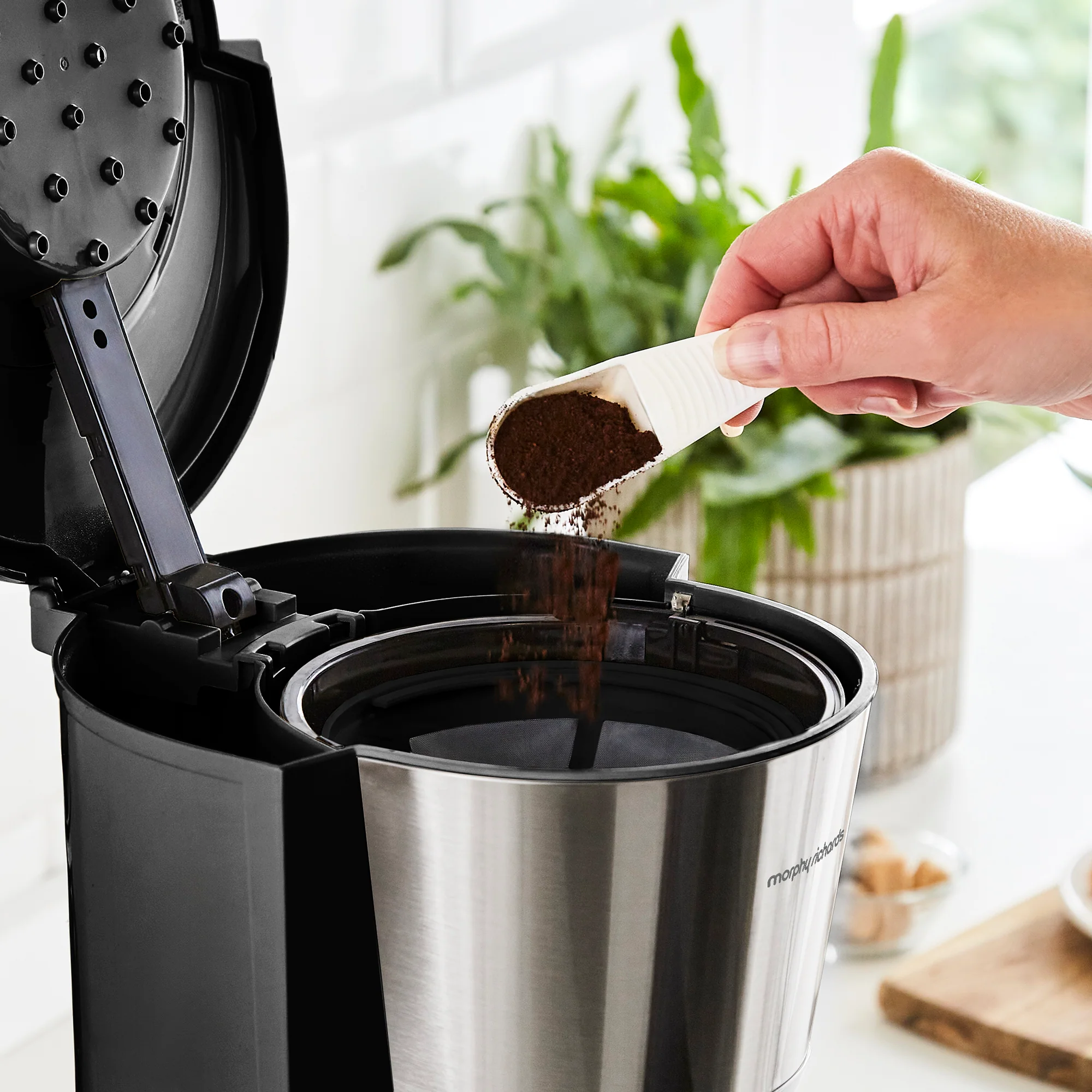 Morphy Richards Equip Filter Coffee Machine Brushed Steel - Image 9
