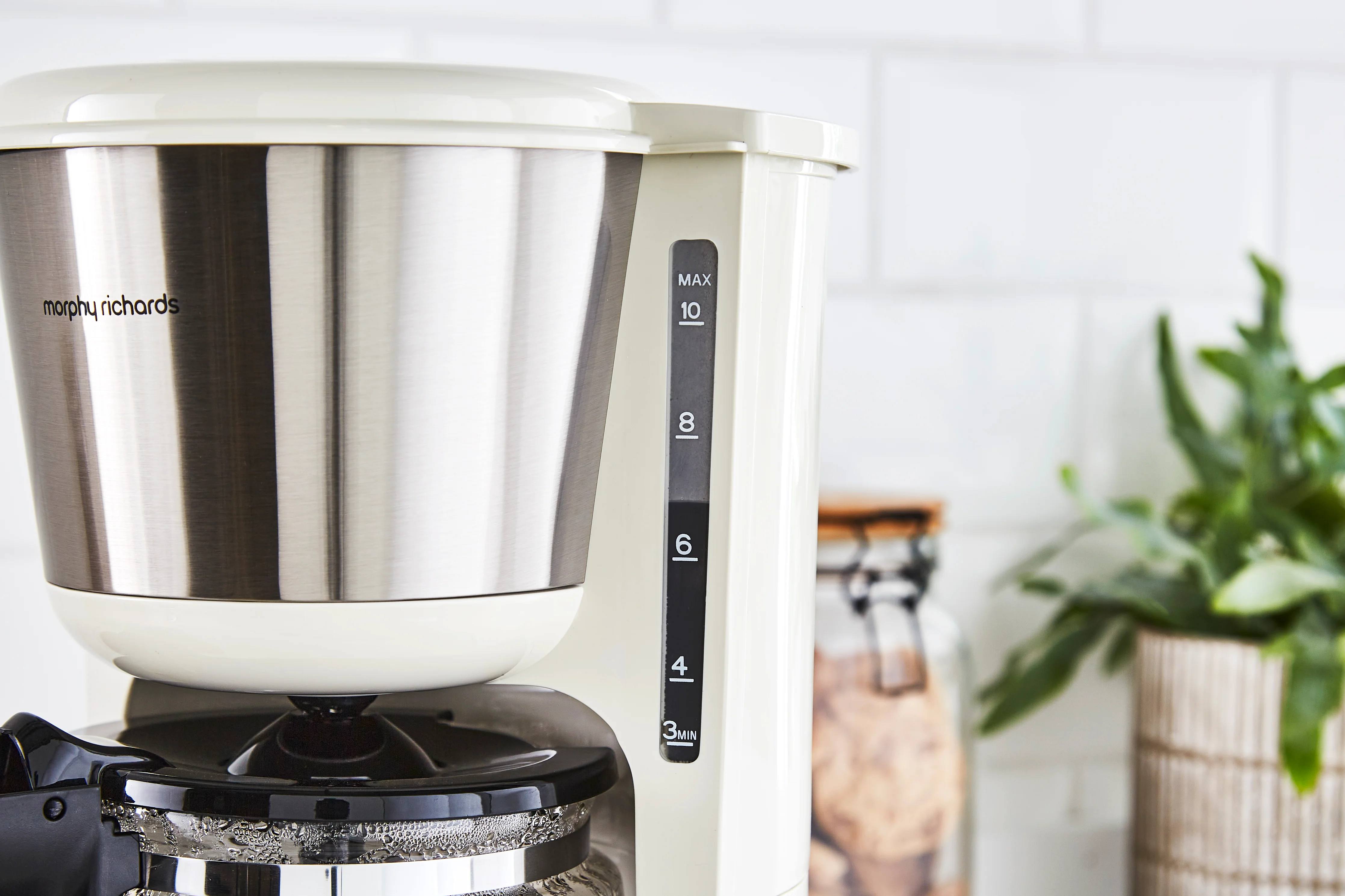 Morphy Richards Equip Filter Coffee Machine Cream - Image 9