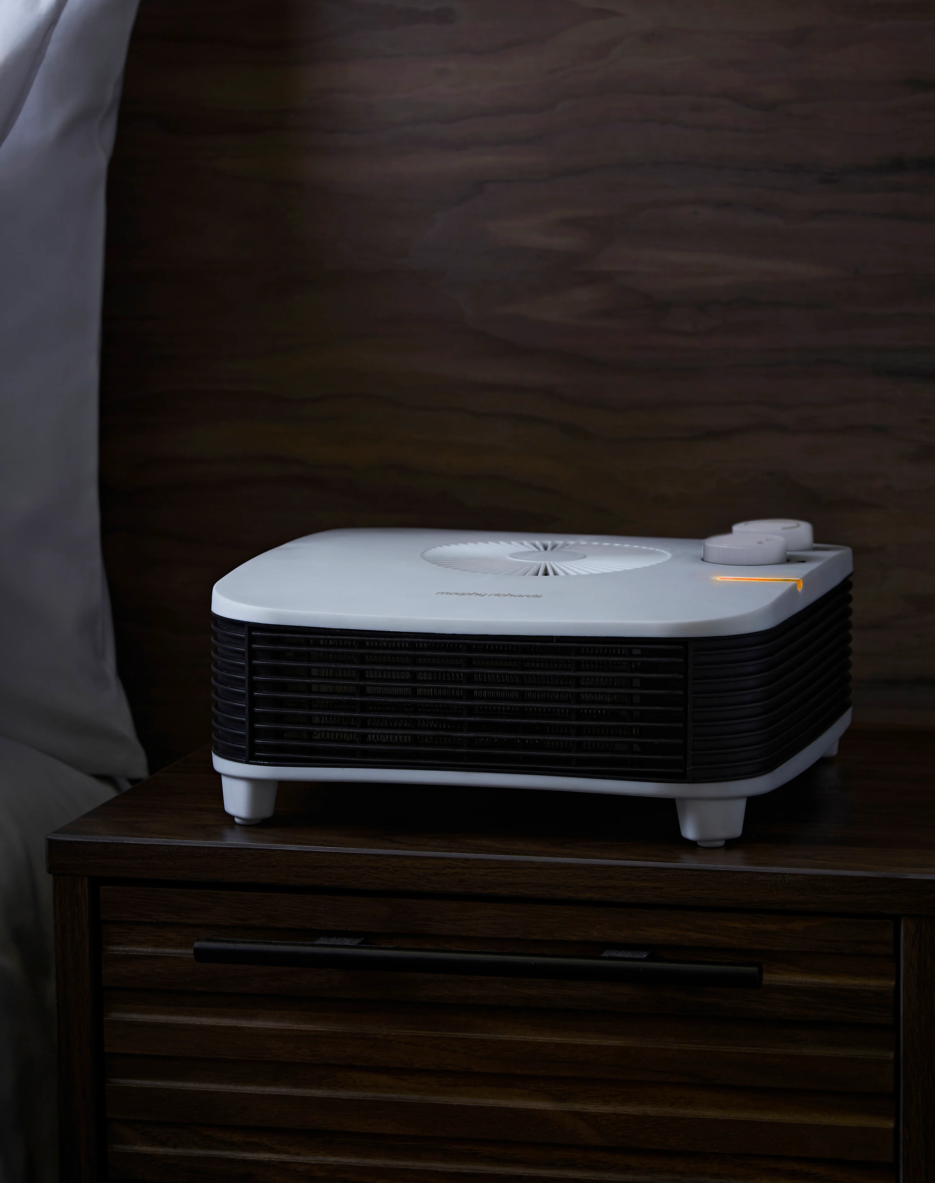Morphy Richards HeatFlux 2kw Flat Fan Heater - White - Image 4