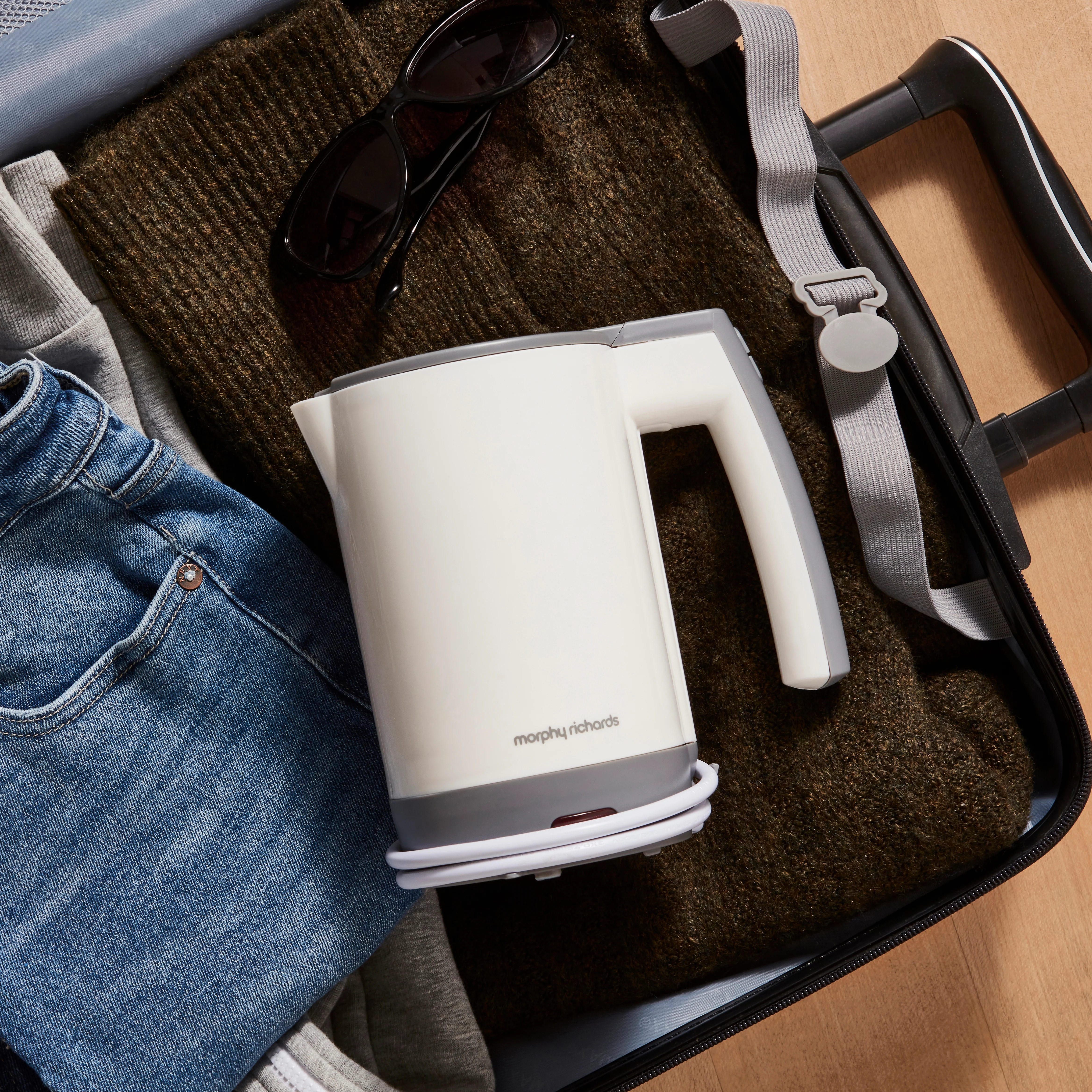 Morphy Richards Travel Kettle - Image 4