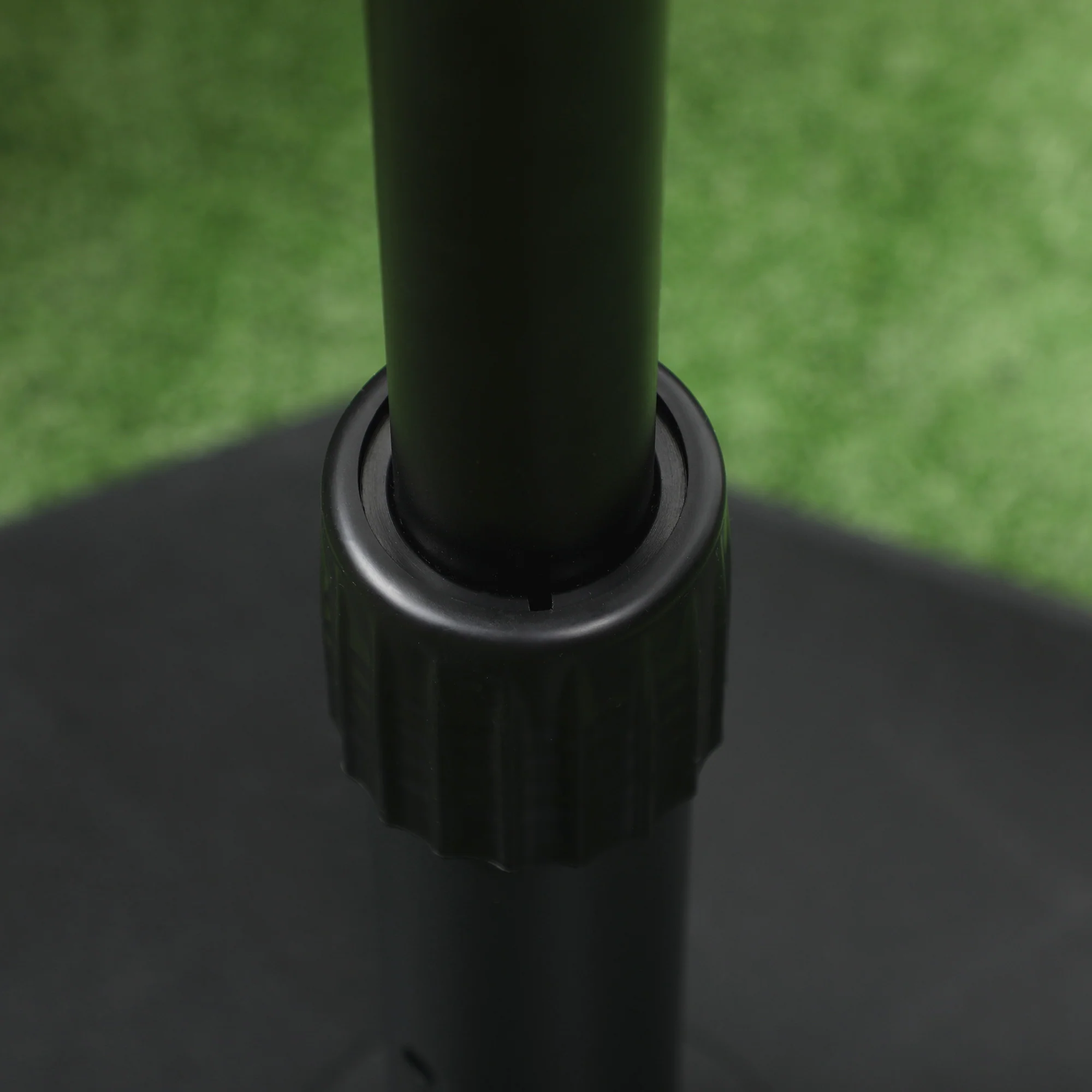Outsunny 18kg Patio Parasol Base Concrete Outdoor Umbrella Stand Holder Black - Image 9