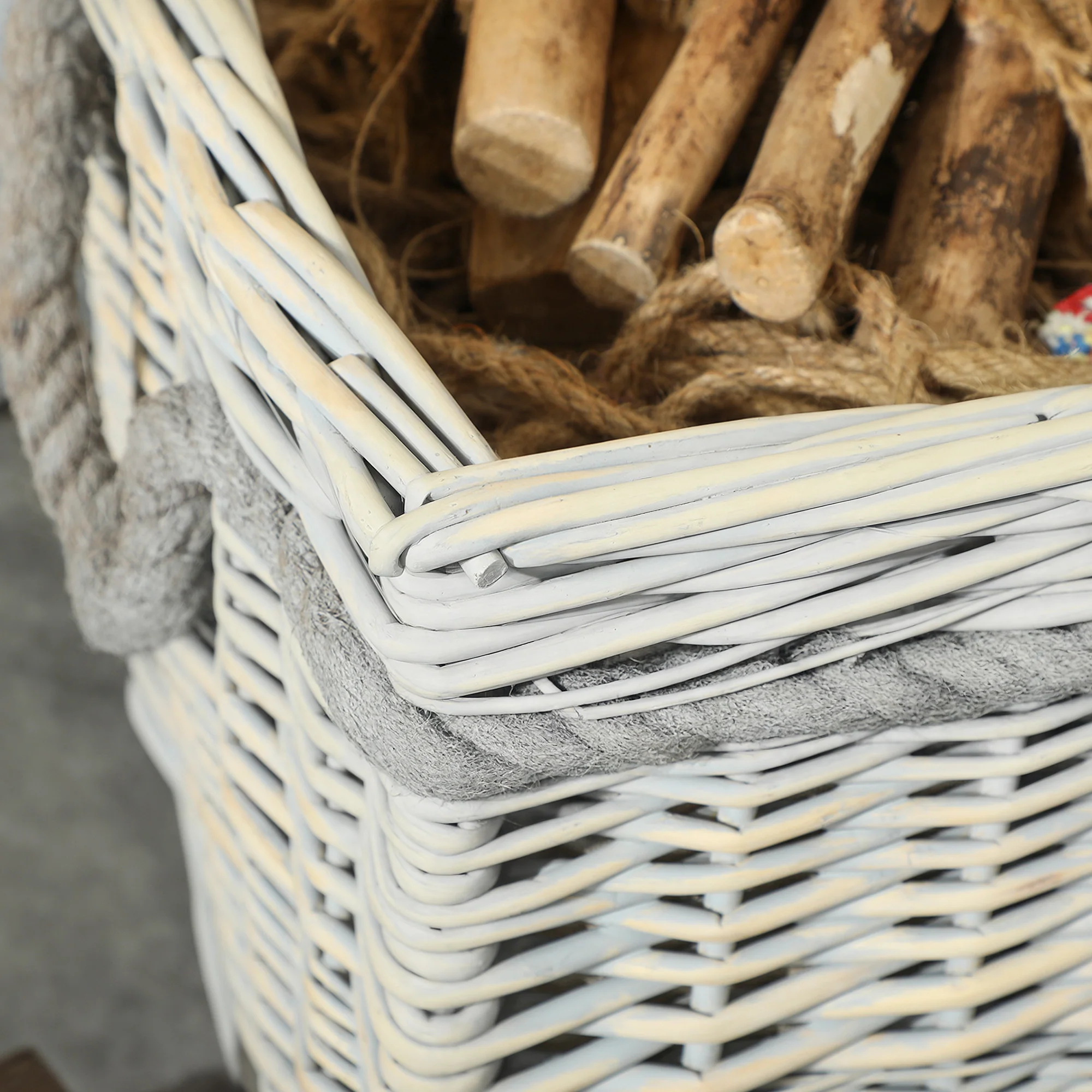 Outsunny Set Of 3 Wicker Log Basket With Liner And Rope Handles, Beige - Image 9