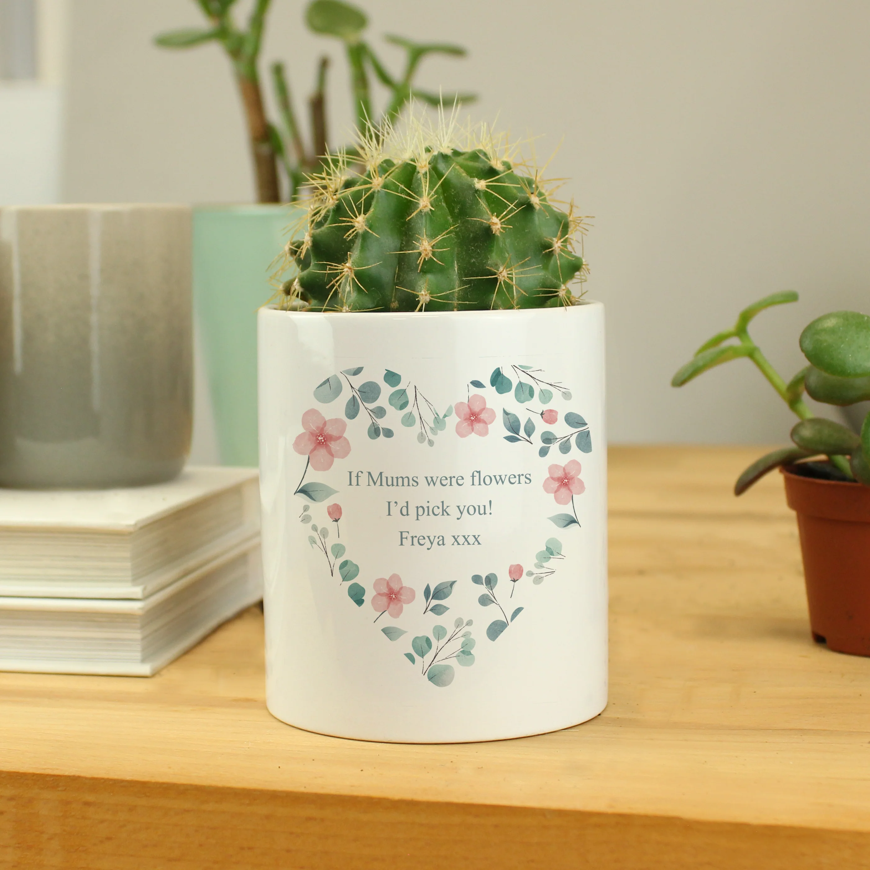 Personalised Floral Heart Ceramic Storage Pot - Image 3