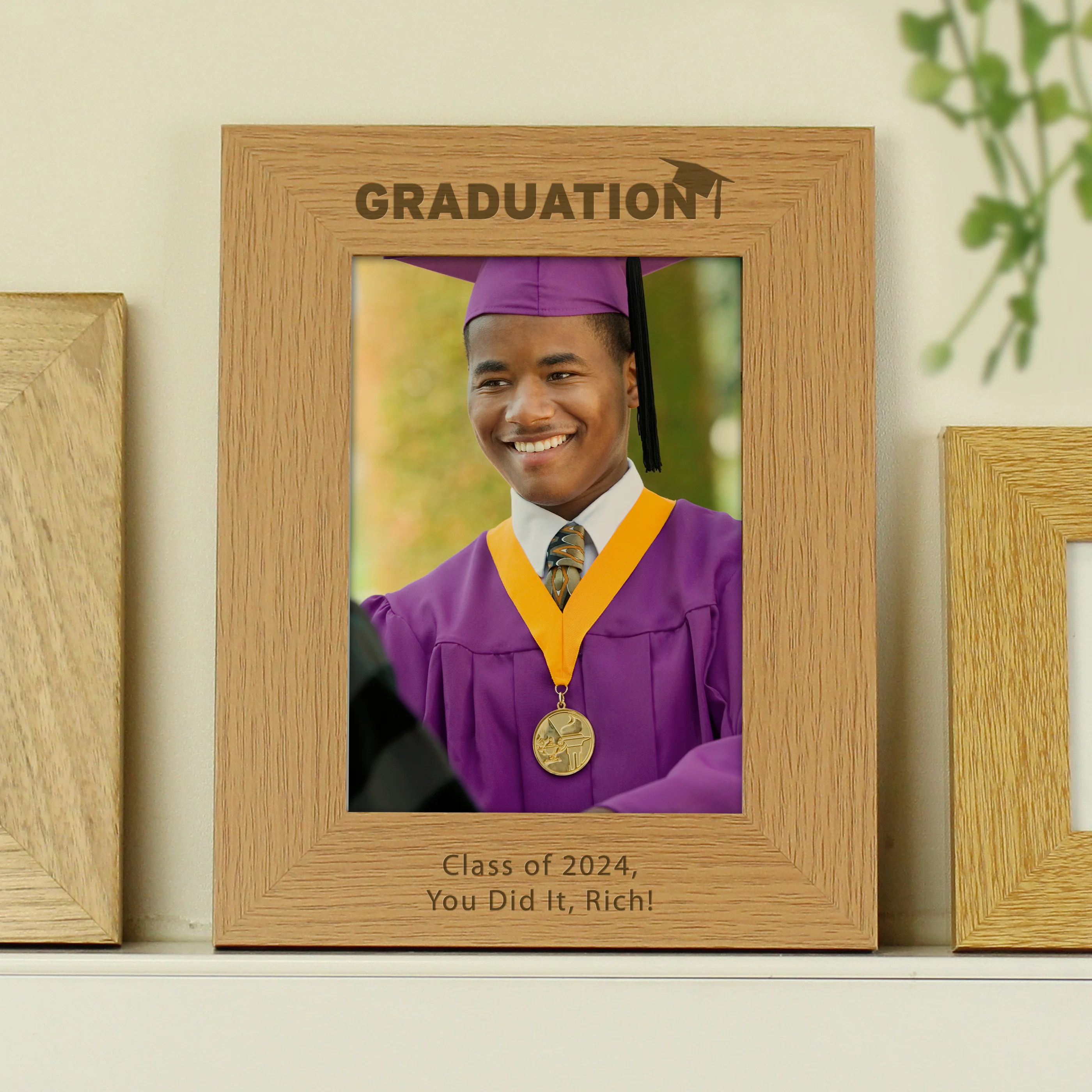 Personalised Graduation 5x7 Wooden Photo Frame - Image 2