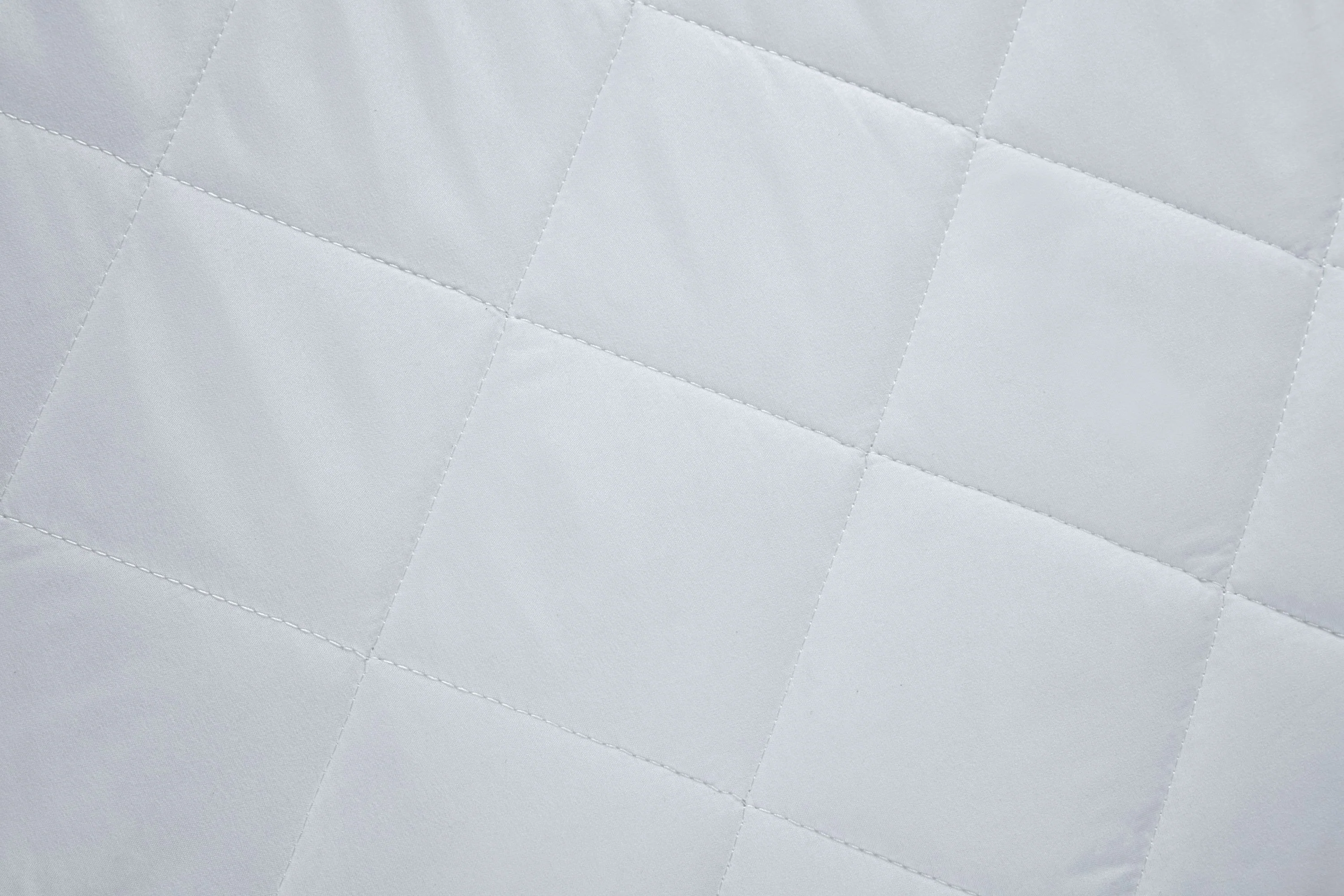 Quilted Mattress Protector - Microfibre Sper King - Image 2