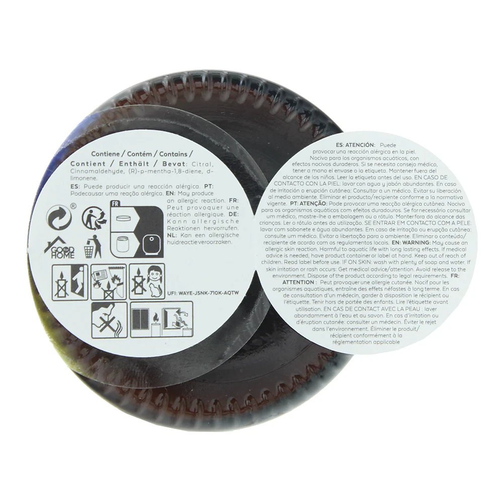 The Olphactory Bright Orange & Cinnamon Scented Candle 135g - Image 2
