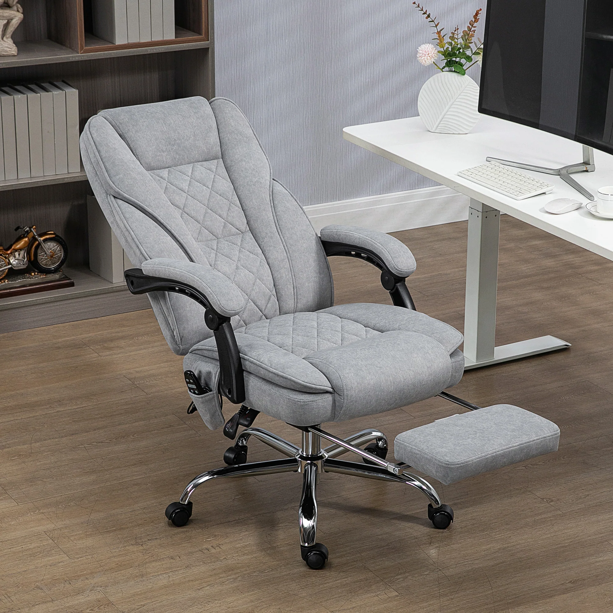 Vinsetto Massage Office Chair, Heated Reclining Desk Chair - Image 36